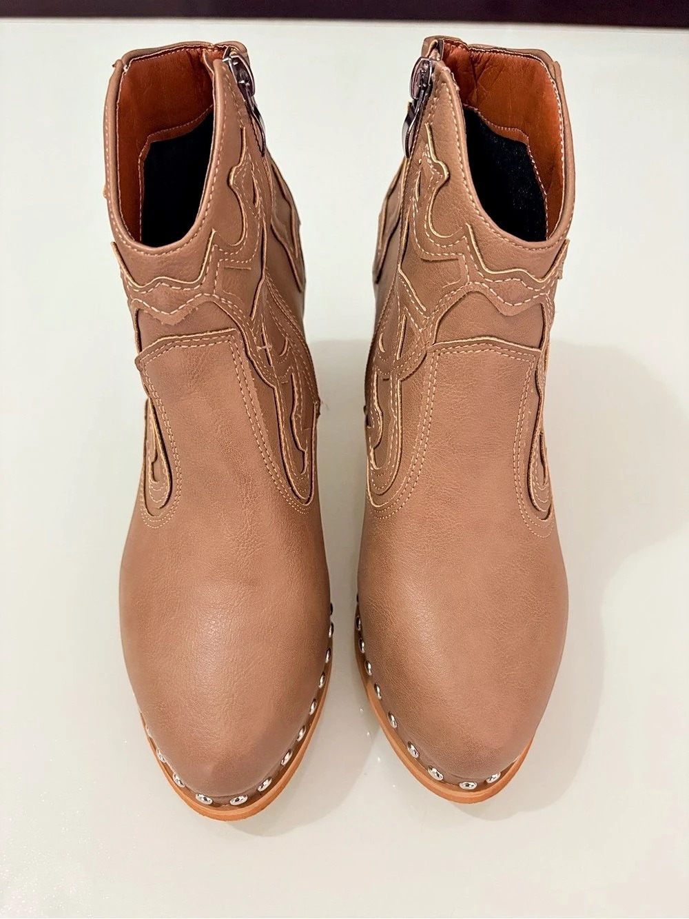 Studded Western Ankle Boots in Brown US 6.5 Like New